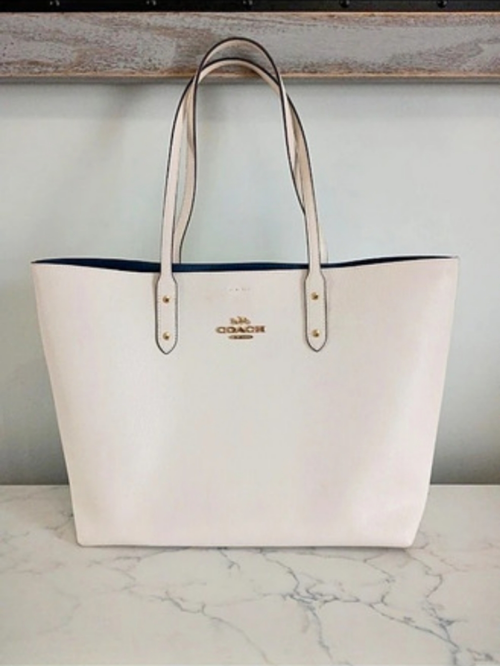 Coach Town Tote Leather White & Black